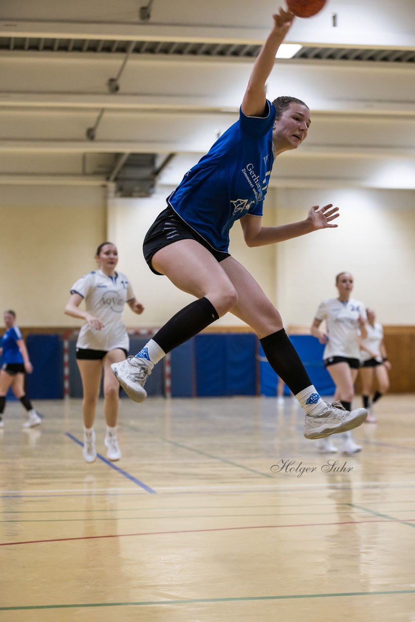 Bild 118 - wBJ TSV Ellerau - HSG Kalkberg : Ergebnis: 30:19